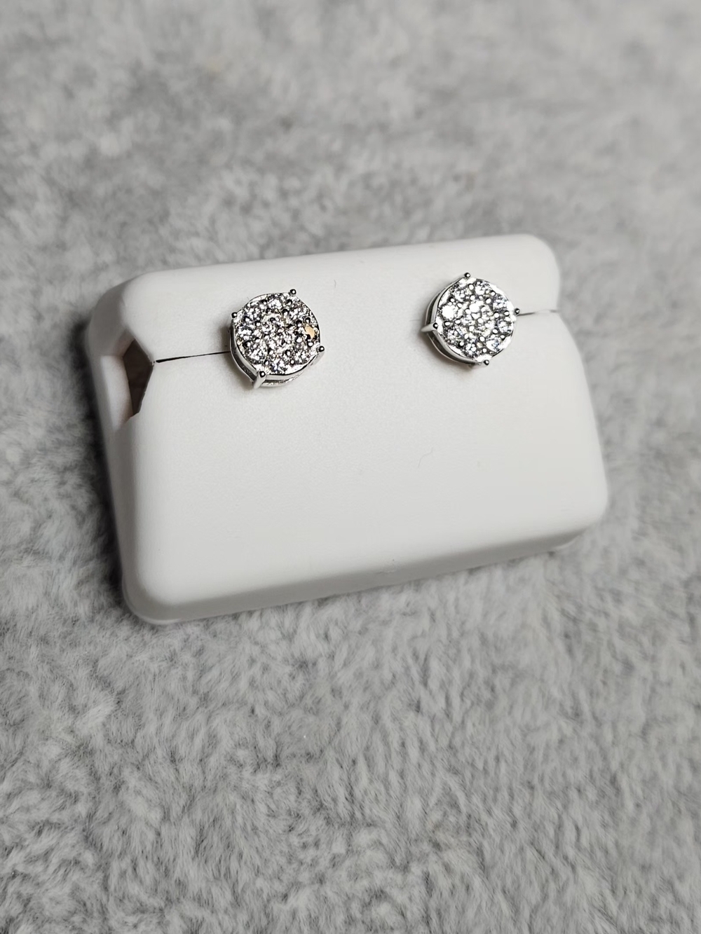 ✨ NWT 0.75 CTW Moissanite Cluster Stud Earrings 925 Sterling Silver